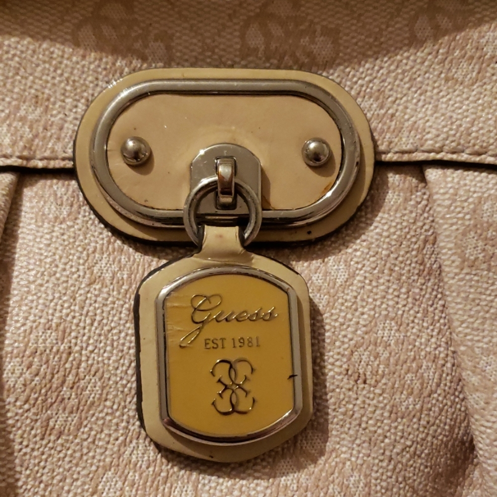 Vintage guess purse - Picture 2 of 8